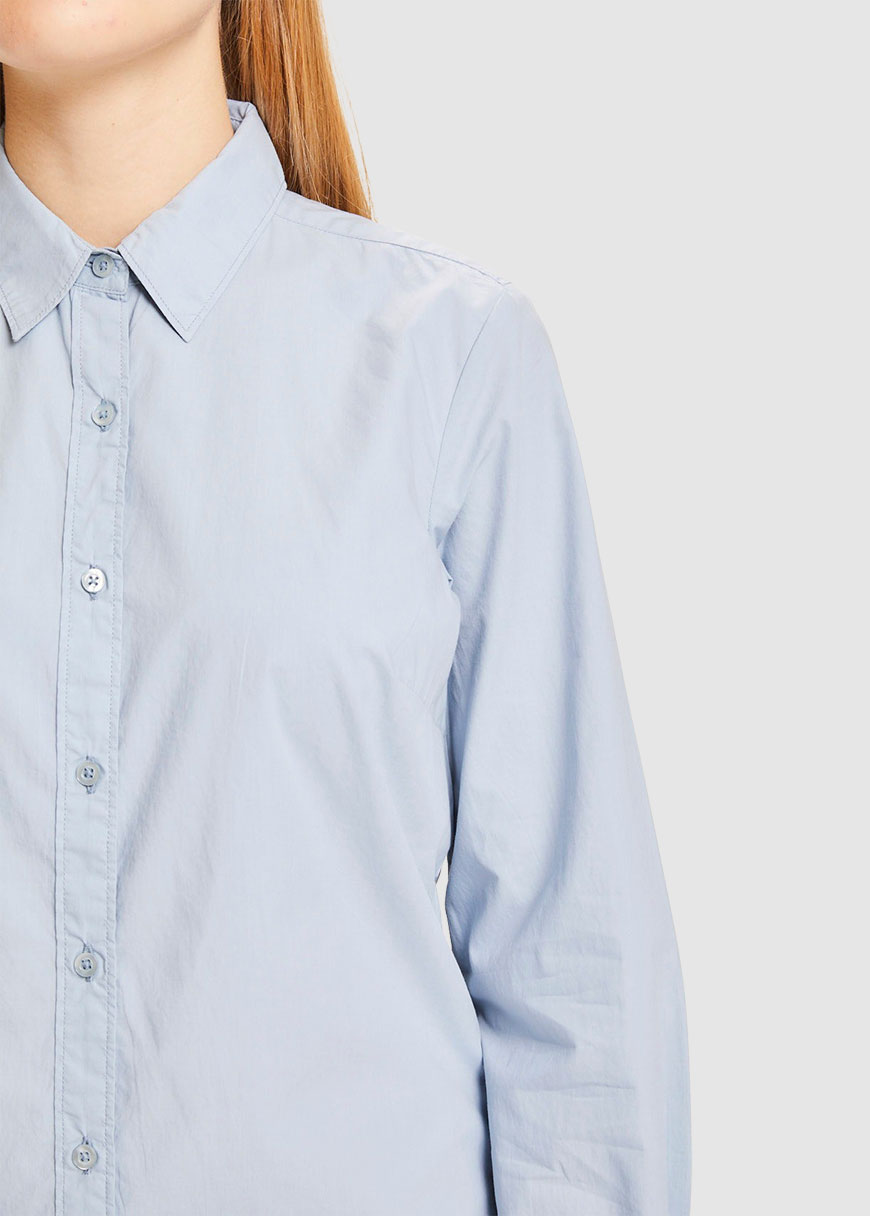 Danica Classic Slim-Fit Shirt