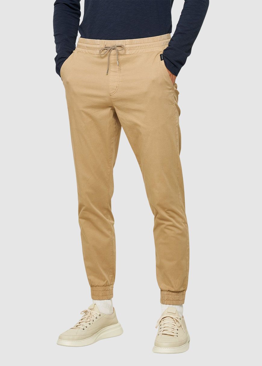 Jogg Chino Musa