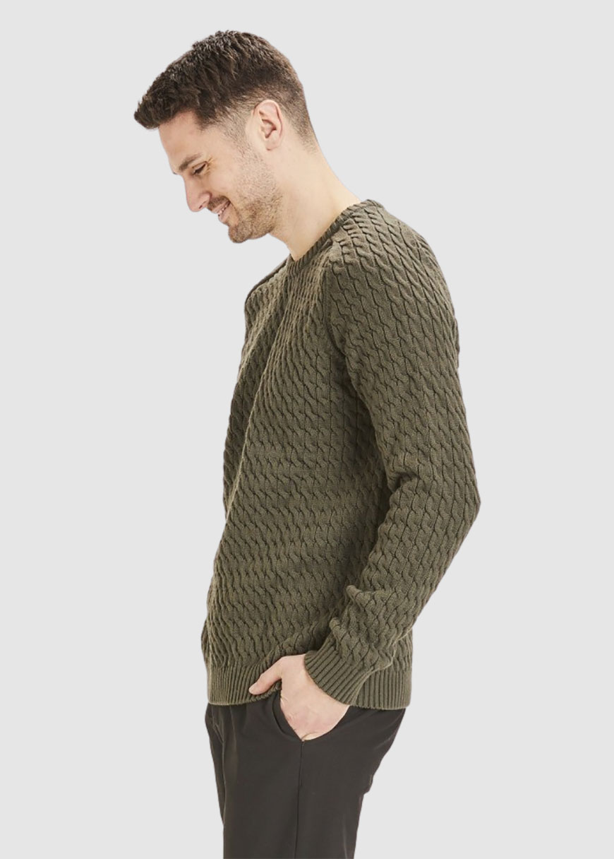 Field Cable Crew Neck Knit