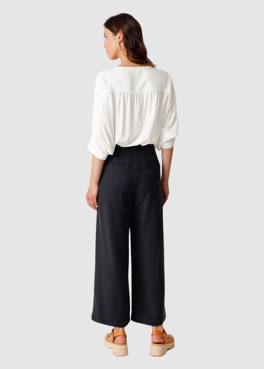 Ilia Trouser