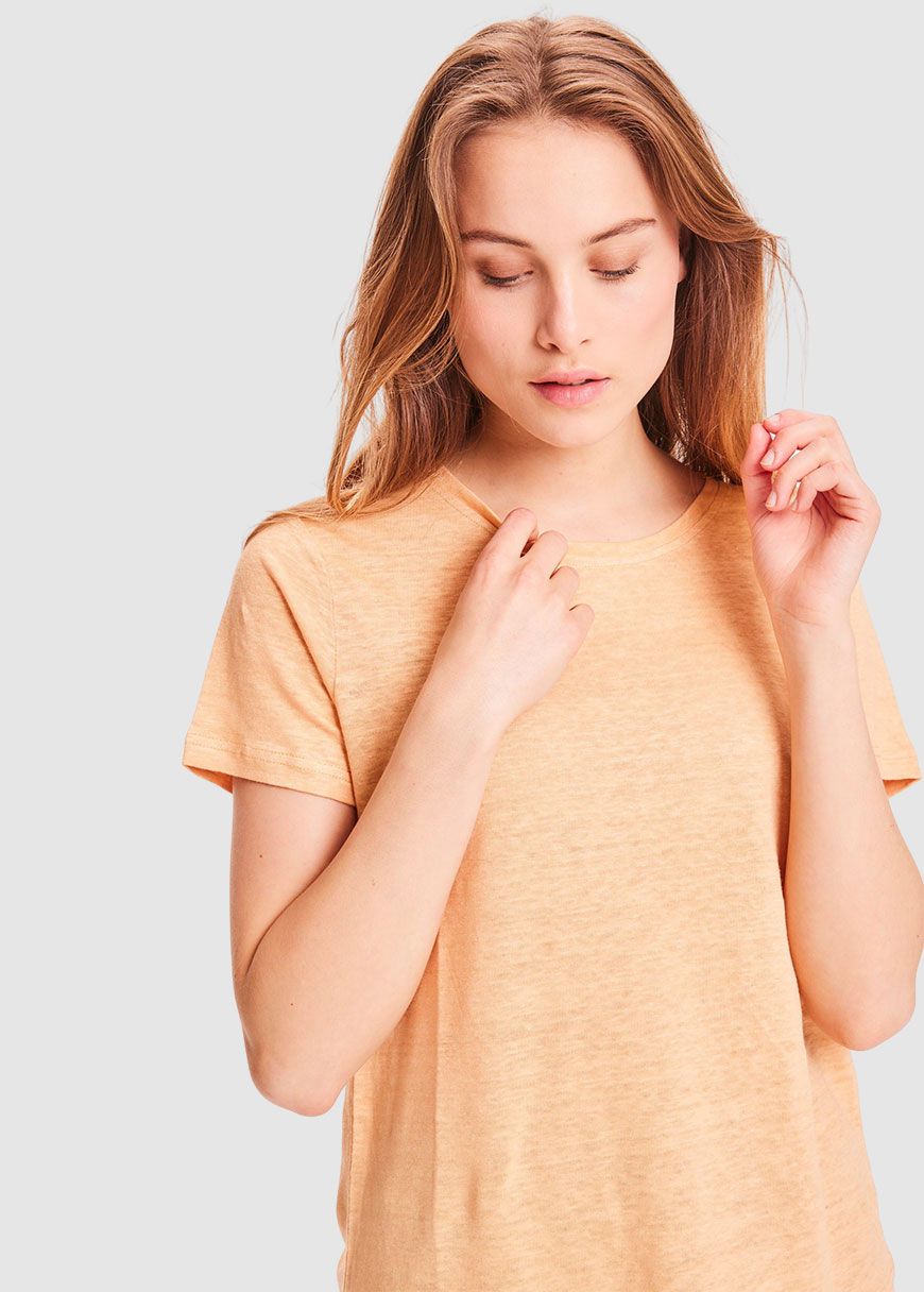 Holly Reg Linen Tee