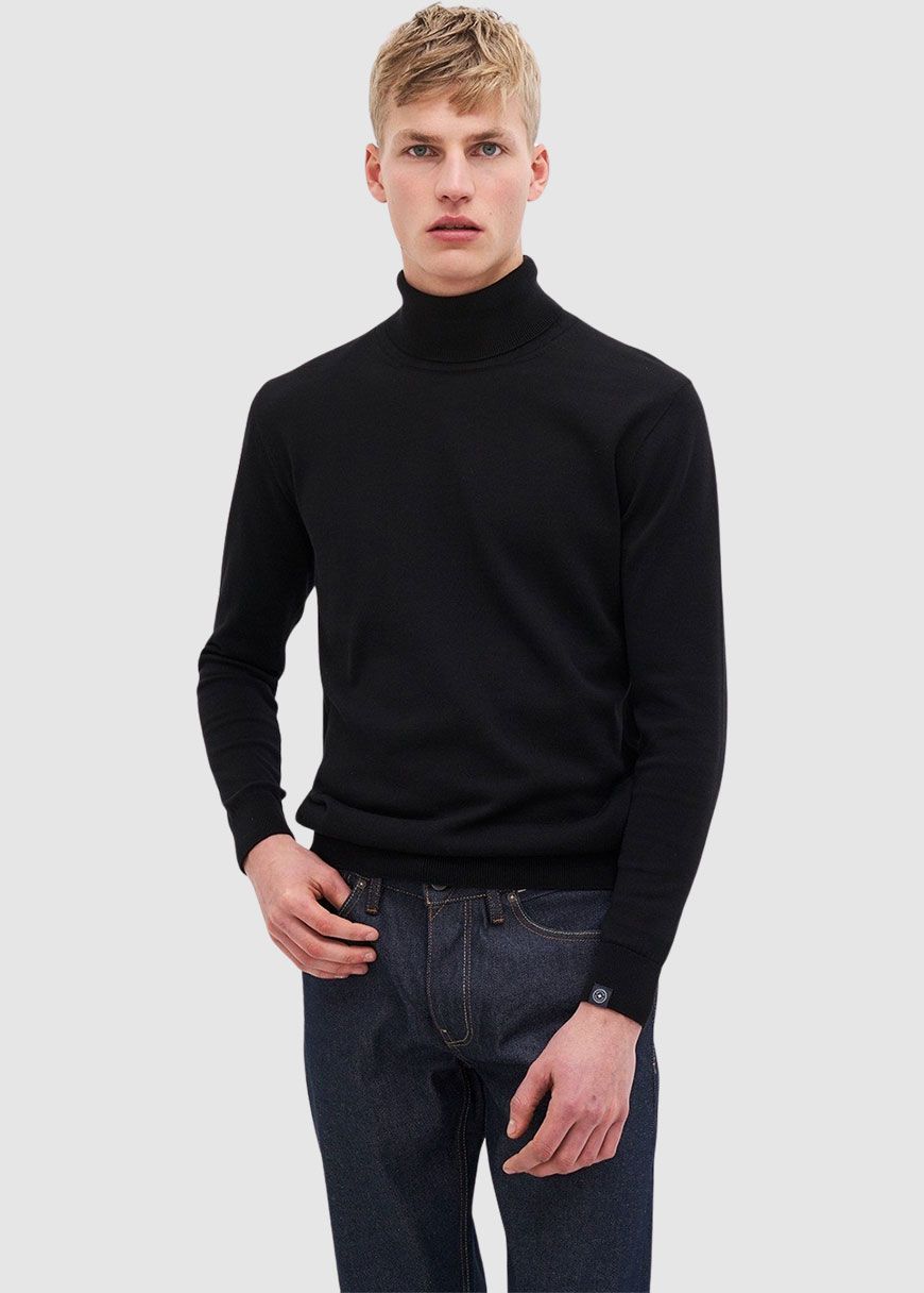 Thomas Turtleneck