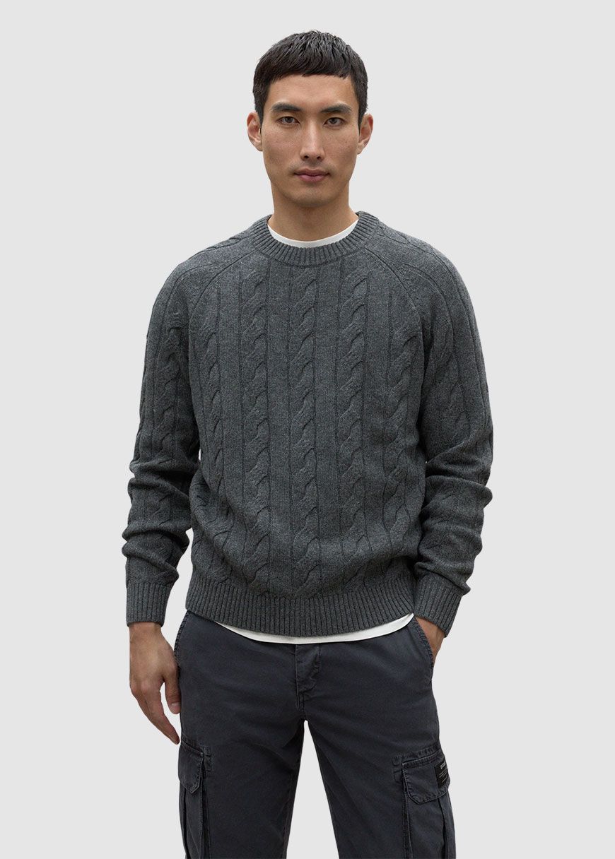 Tiloalf Knit Man