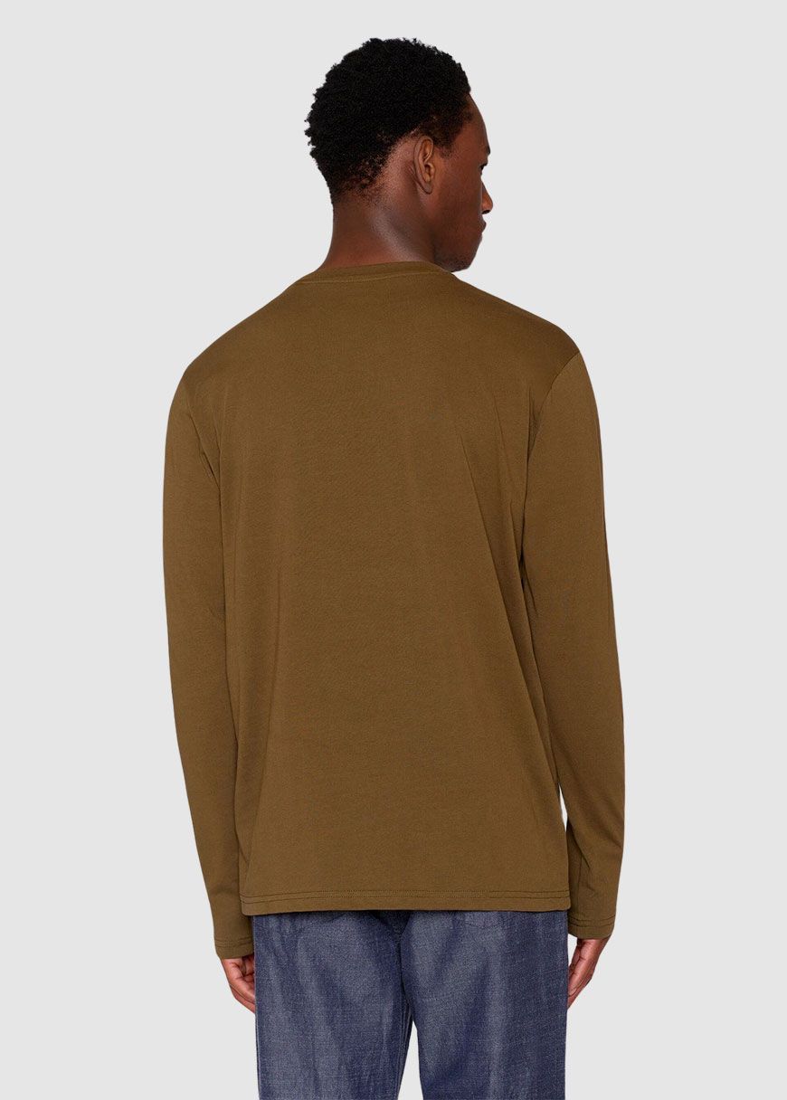 Viggo Badge Long Sleeve